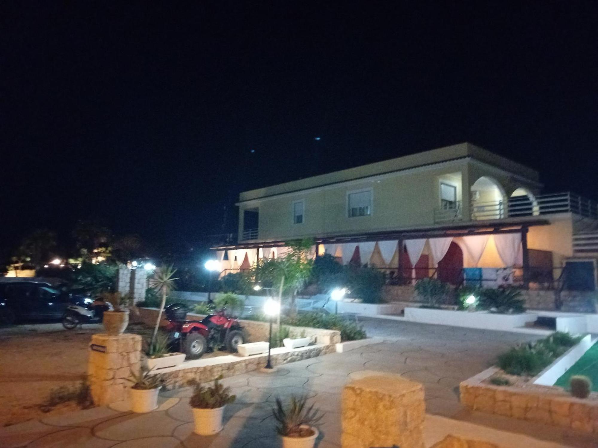 Case Vacanze I Quattroventi Đảo Đảo Lampedusa Ngoại thất bức ảnh